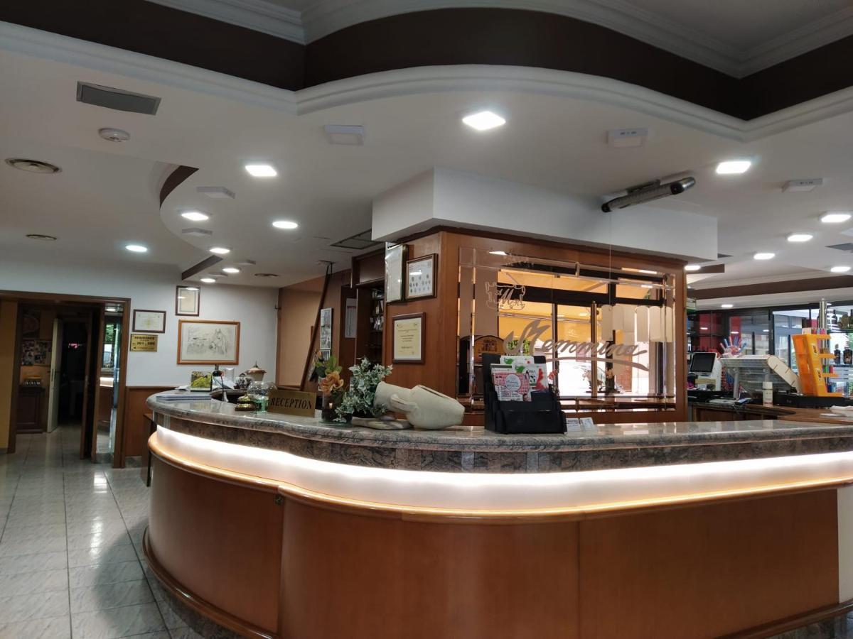 Hotel Residence Memmina Фрозиноне Экстерьер фото